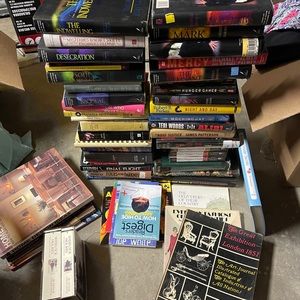 Book lot 10-15 items